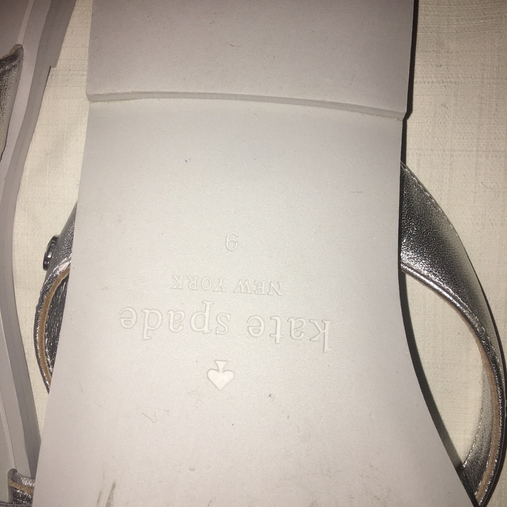 Kate Spade - Picture 6 of 7